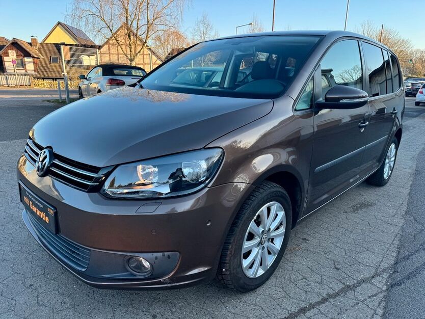 VW Touran 130.000 km 10.290 € Lehre 38165
