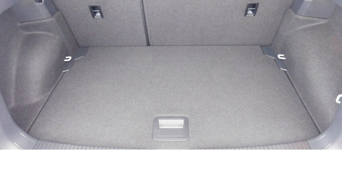 VW T-Cross 1.0 Life Move BMT TSI Klima Navi 19.400 km 18.690 &euro; Vordorf 38533